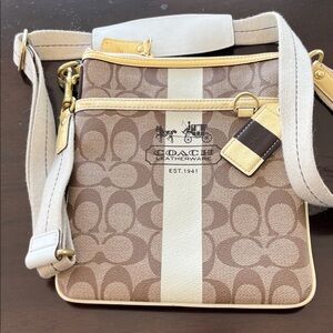 Vintage Coach Brown and Cream Crossbody Bag